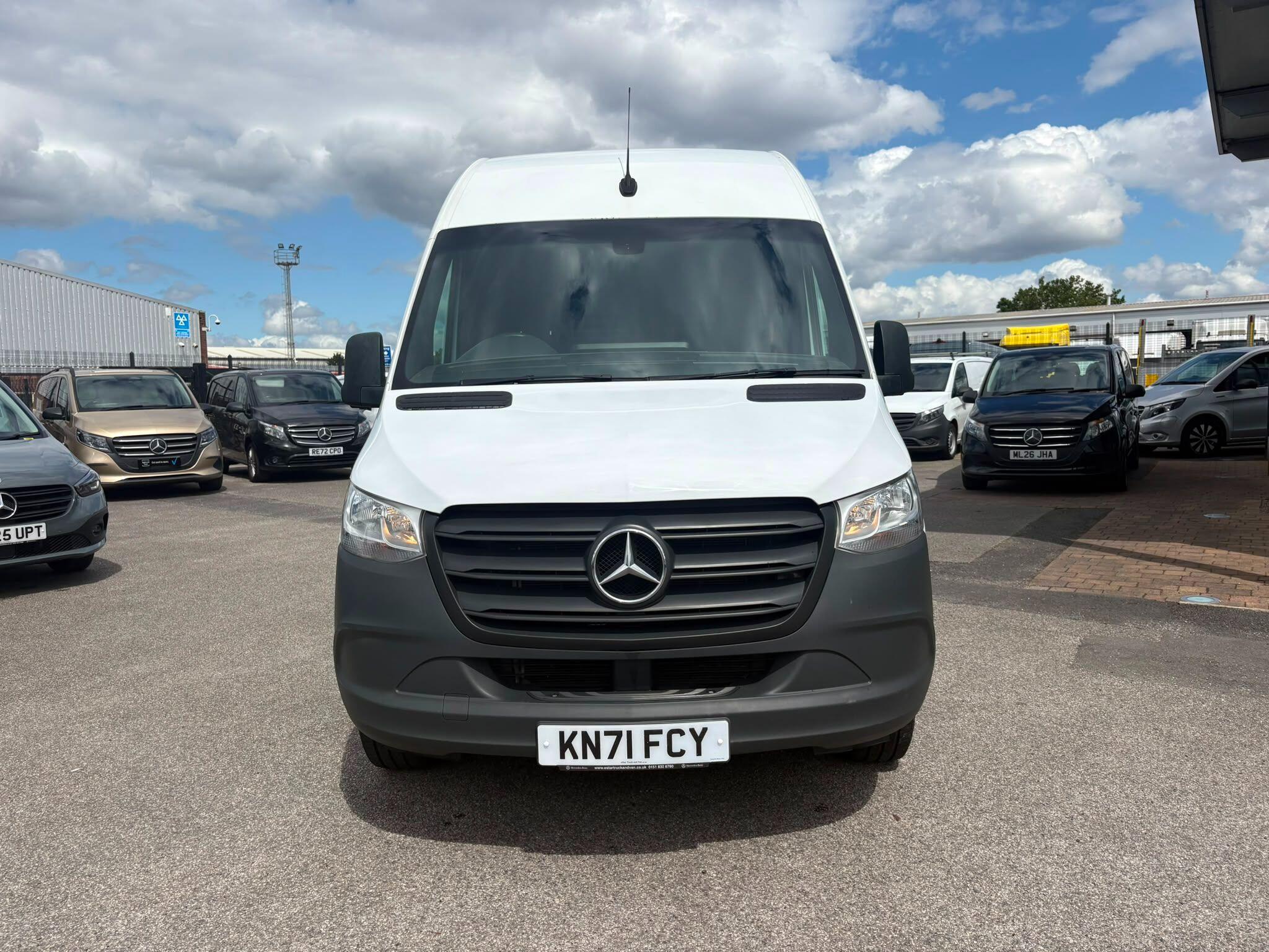 Mercedes-Benz Sprinter
